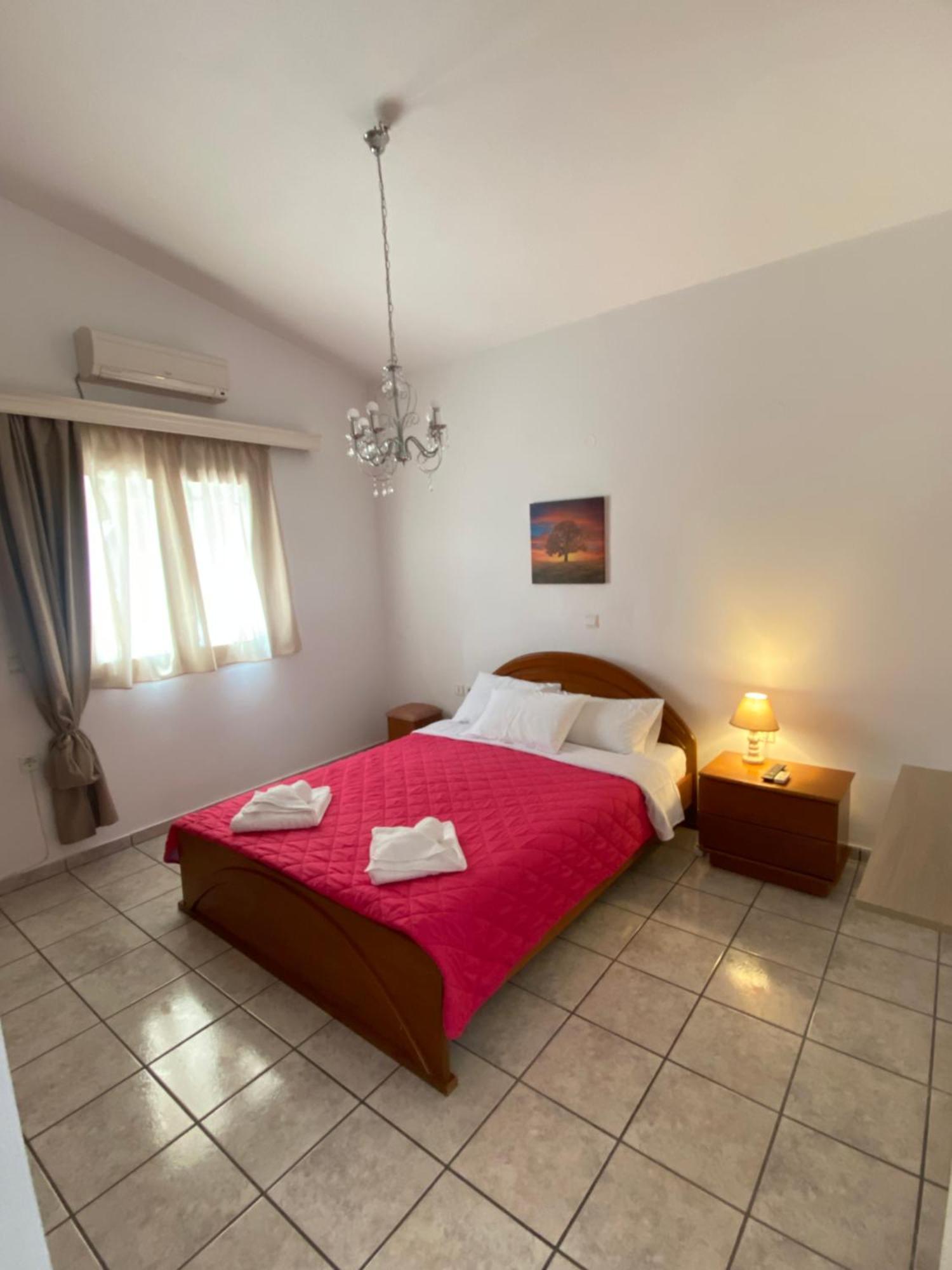 Aronis Spyros Panoramic Seaview Apartments Longos  Bilik gambar